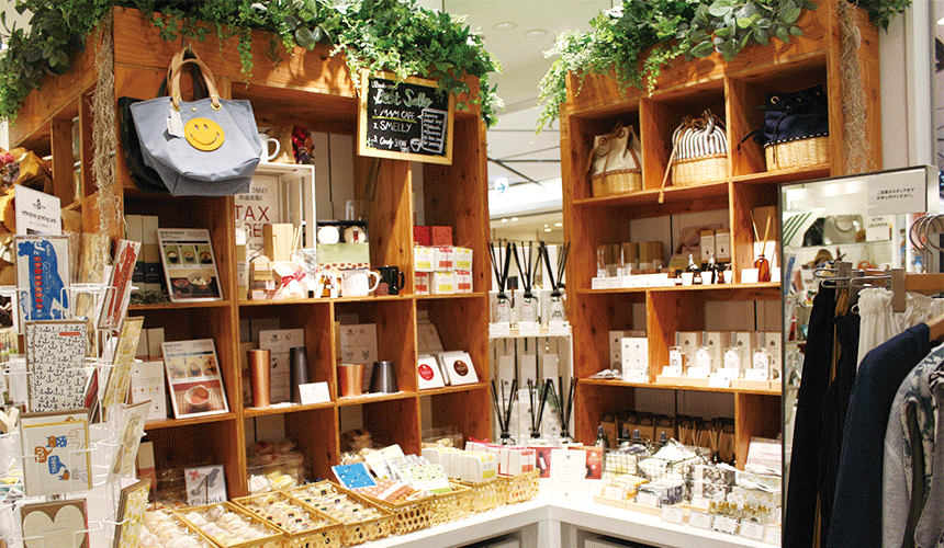 京都車站複合式商店街「The CUBE」地下二樓的店舖「URBAN RESEARCH Make Store」販售的小物
