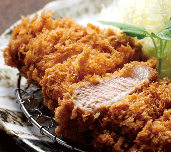 京都車站複合式商店街「The CUBE」11樓美食街餐廳的炸豬排專門店「KATSUKURA」